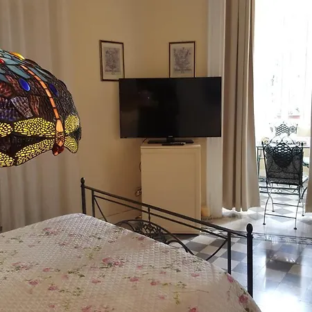 Paola A Trastevere 4* Rom